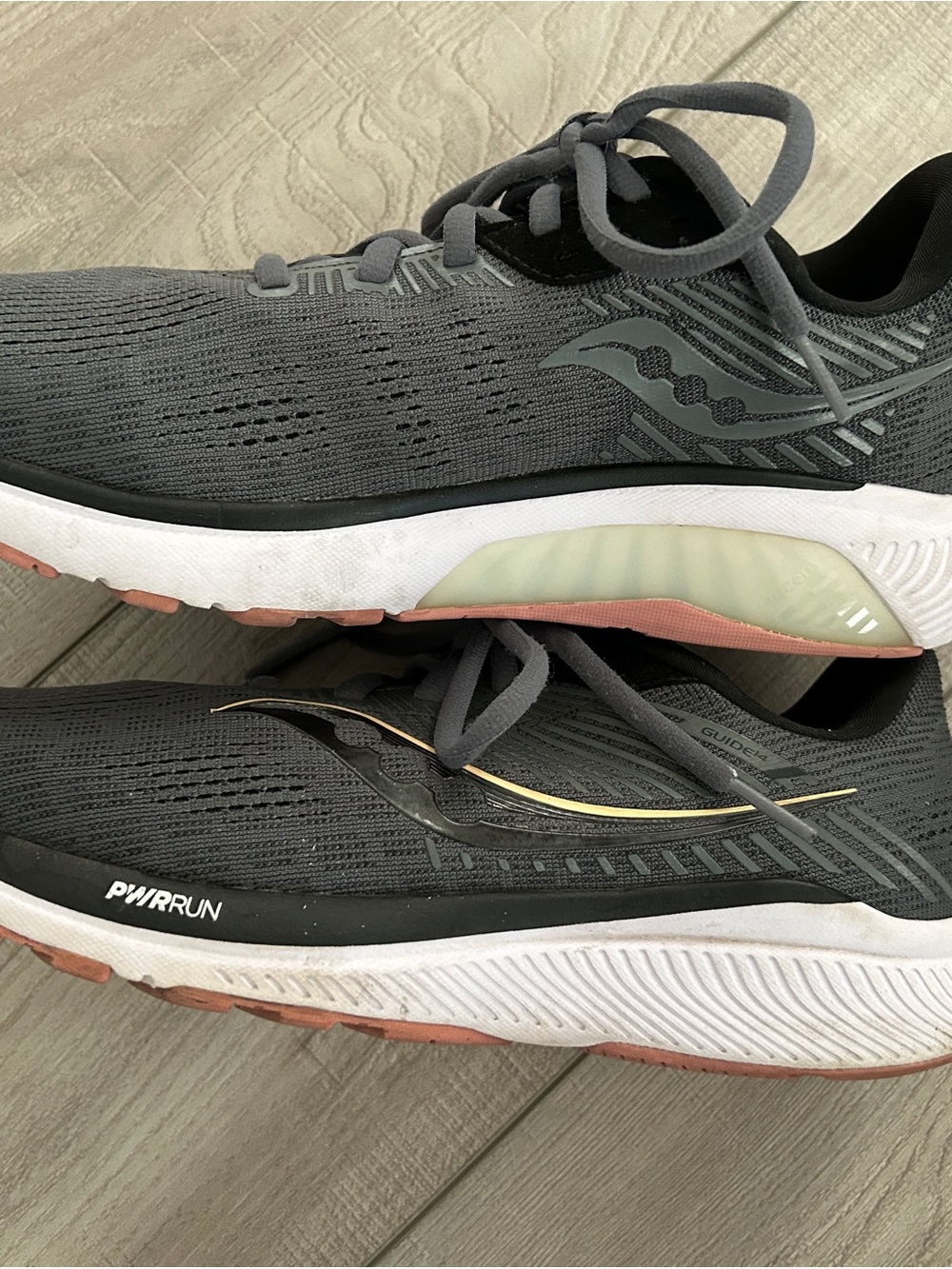 Saucony Women's Gray and Pink Guide Running Shoe with PWRRUN midsole. - Picture 4 of 8